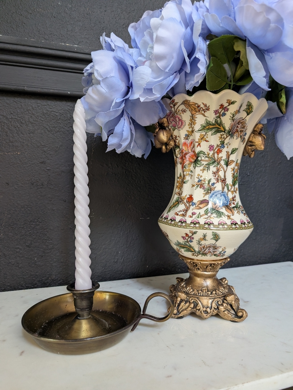 Vintage Bronze Color Metal Candle Holder with Handle 7.5"